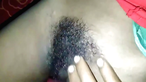 Indian teen gets humped in her hairy pussy in amateur porn