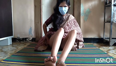 Indian solo girl masturbates for the first time in the camera