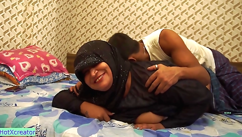 Indian wife gets her pussy fucked in homemade video