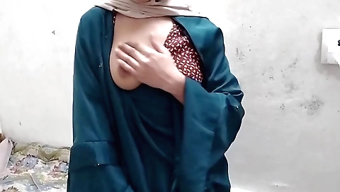 Stepdaughter with a cute face and sexy body is pelted with a cloth