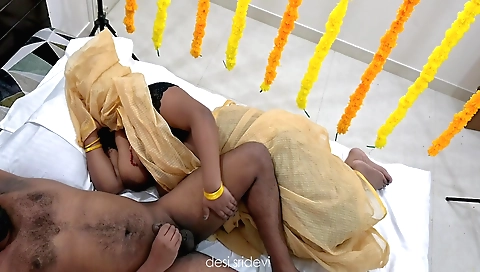 Indian teen with a nice round body enjoys first sex with him