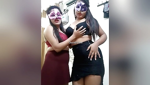 Beauty lesbian show in a webcam with two beautiful chicks
