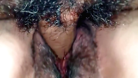 Amateur hairy pussy creampie video with brunette girl