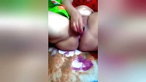 Big ass amateur girl is playing with her favorite toy