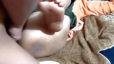 Indian girl gets fucked hard in her ass and in her pussy
