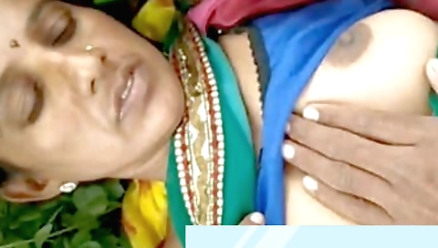 Indian brunette fucked in missionary pose in hd video