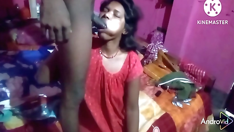 Stepsister in her stepmother's house enjoys some of her mouth