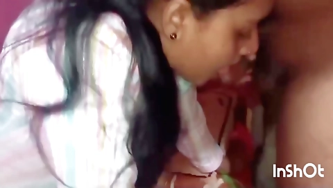 Indian girl with a big ass getting a dildo in her pussy