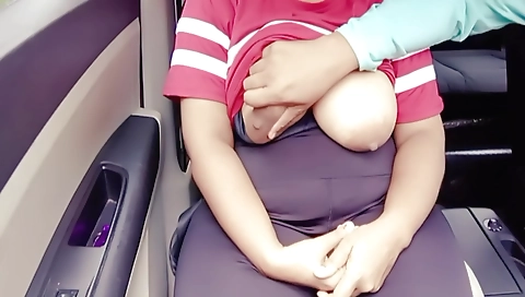 Indian amateur girl with big boobs sucks and gets fucked