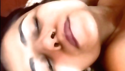 Indian girlfriend with a big ass in morning sexy vid