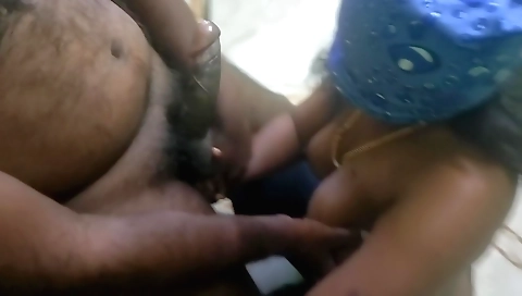 Indian pornstar gets cumshot on her body as she sucks