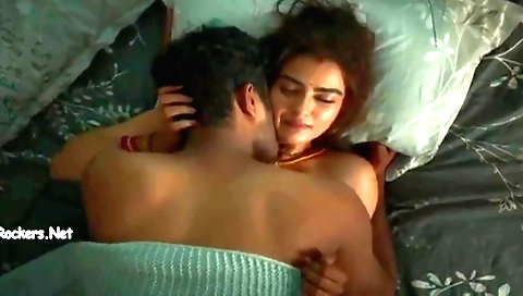 Indian girl gets fucked in the toilet by a boyfriend