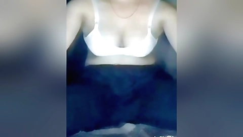 Indian girl with huge natural boobs is taking a cock in her mouth