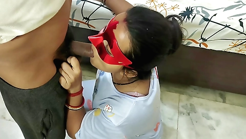 Amateur soniya bhabhi with deepthroat blowjob and she gets a big dong