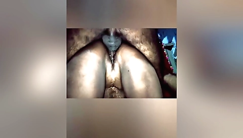 Indian chick gets banged in her ass in her homemade video