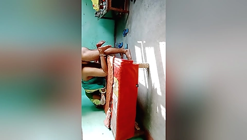 Hindi amateur teen with a big ass enjoys some hardcore sex