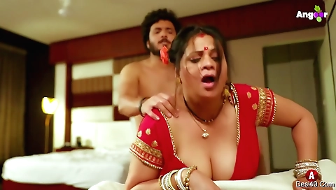 Firangi sapna plays with pussy with a great view from her cock