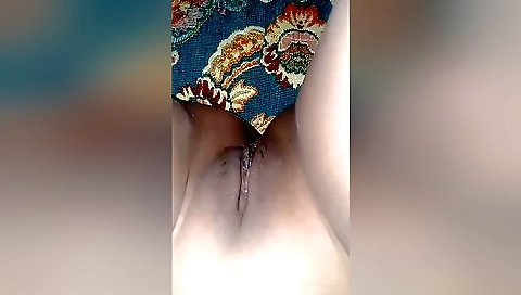 Indian girl 18+ is going to be a great pleasure for her lover