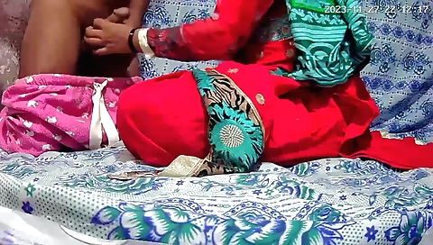Indian girl in hot bangladesh jeans gets fucked in the hotel room