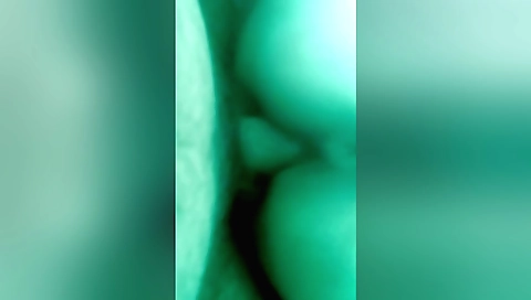 Indian stepmom takes out a vibrator and gets her pussy fucked