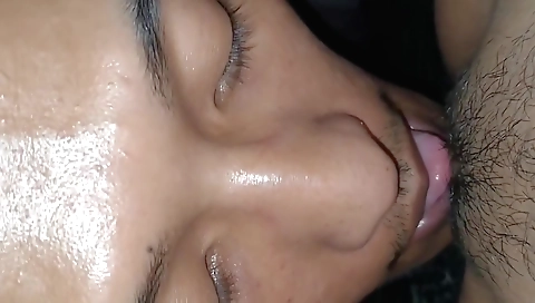 Busty babe has a huge pussy and she loves to be fucked