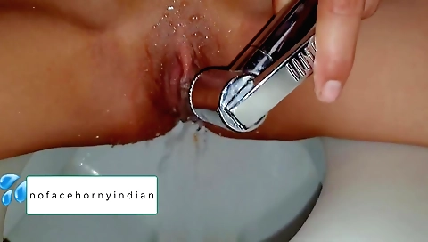 Indian teen with small tits is playing with her body