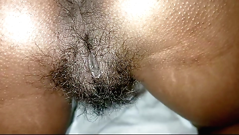 Indian babe shows her sexy hairy pussy in doggy porn vid 4k