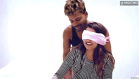 Bhabhi ke baad khelna bahan ki sathi bana diya kamina bhai