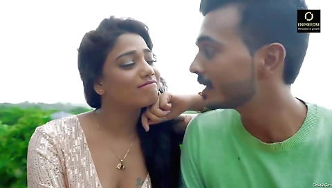Latina brunette enjoys a sexy and sensual interaction
