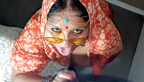 Indian amateur milf gets her pussy filled up with cum