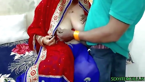 Indian brunette with big tits is doing sexy bra fucking