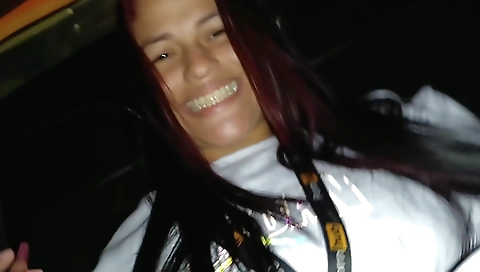 Indian girl in the taxi gets fucked in the backseat