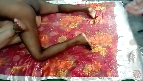 Sex video with a girl getting a hot blowjob in the bed