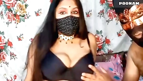 Hot amateur bhabhi videos show off the best things