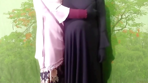 Indian amateur teen playing with her stepson's fucker