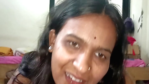 Amature indian brunette creampie in pussy after blowjob