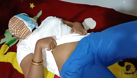 Indian slut with a thick black cock in amateur sex video